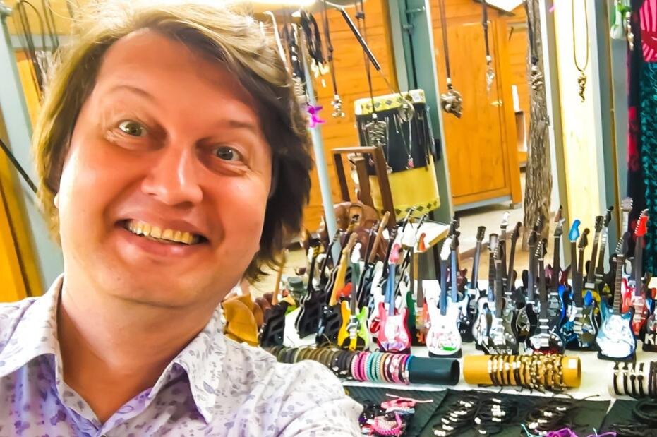    Социальные сети