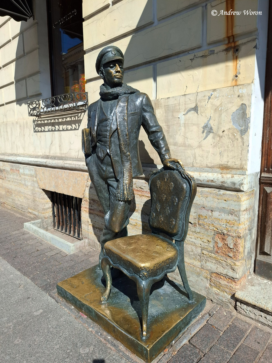 Остап Бендер на Итальянской улице