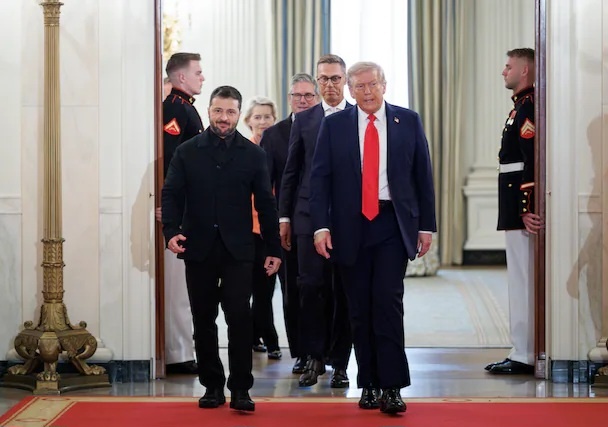 Президент Дональд Трамп встречается с главнюком Украины и европейскими лидерами в Белом доме в понедельник. (Том Бреннер/For the Washington Post).