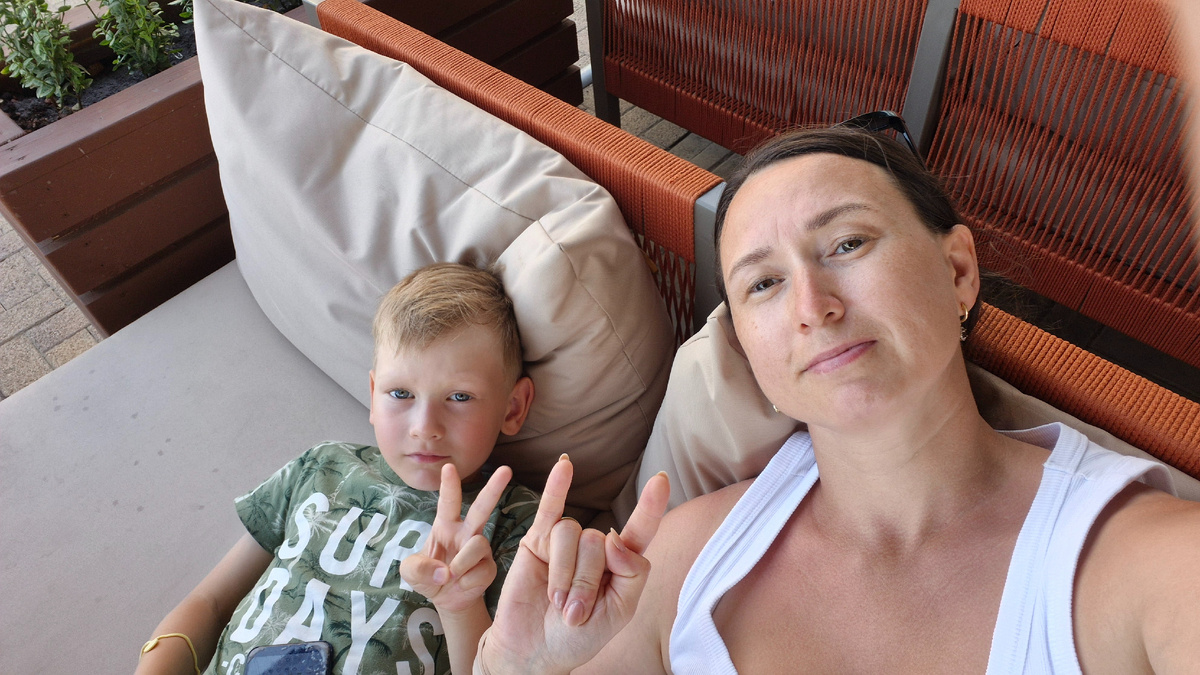 Это мы ещё в Краснодаре, но скоро будем постить фоточки из Тюмени)))