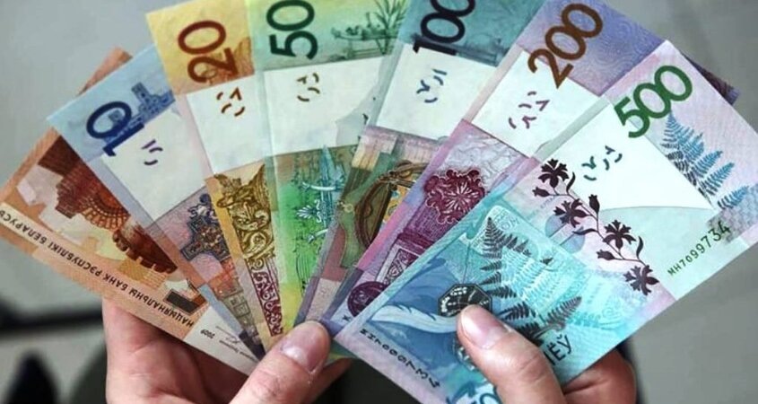    С 1 сентября в Беларуси вырастут пенсии и зарплаты бюджетников