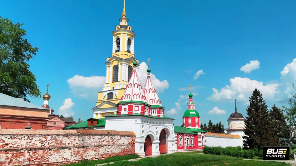 Аренда автобуса и микроавтобуса или минивэна с водителем в Москве посуточно 2025