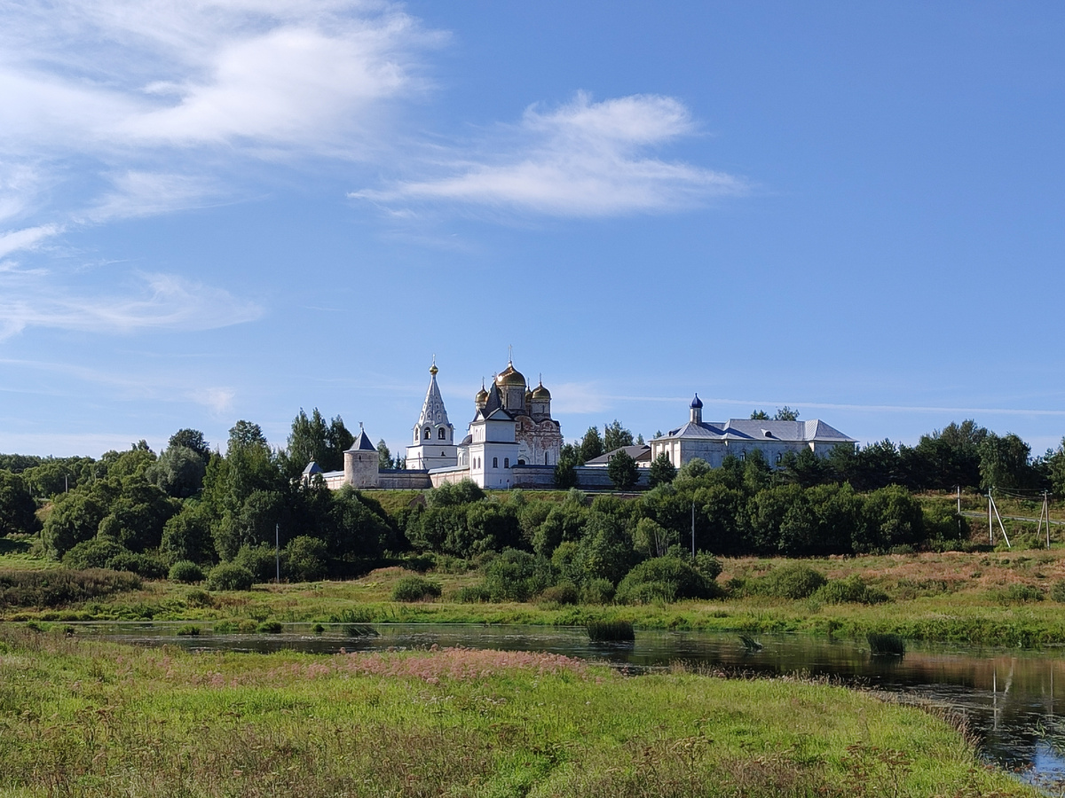 Московская область, город Можайск, улица С. Герасимова, 1