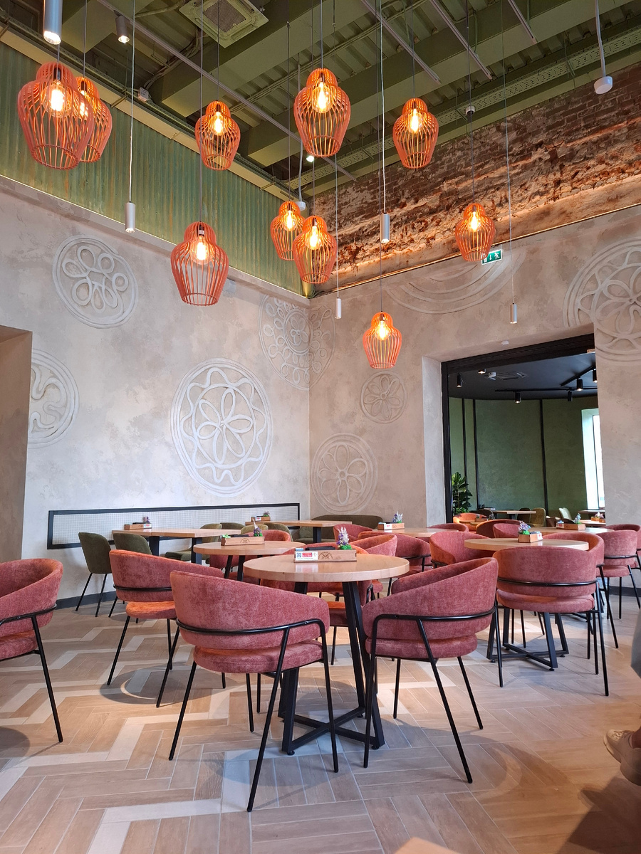 ресторан русской кухни "Теремок"