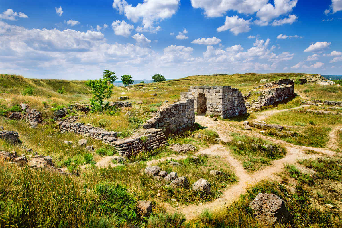 EvgeniyaTiplyashina/istock