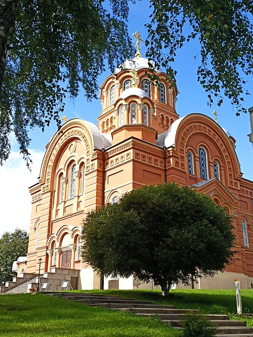 Покровский монастырь в Хотьково