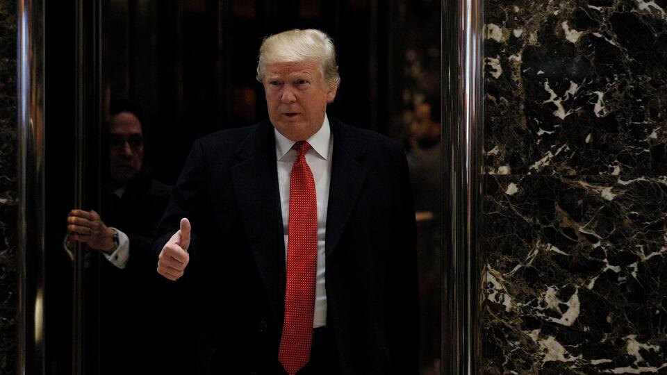     Трамп пообещал Украине много земли после заключения мирной сделки REUTERS/Brendan McDermid