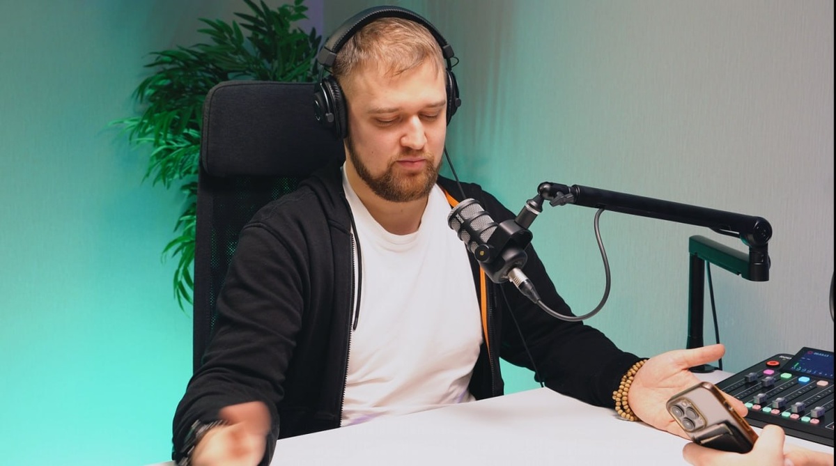 Это я! Прочитай статью до конца гарантирую ты изменишь свою жинь на до и после :)