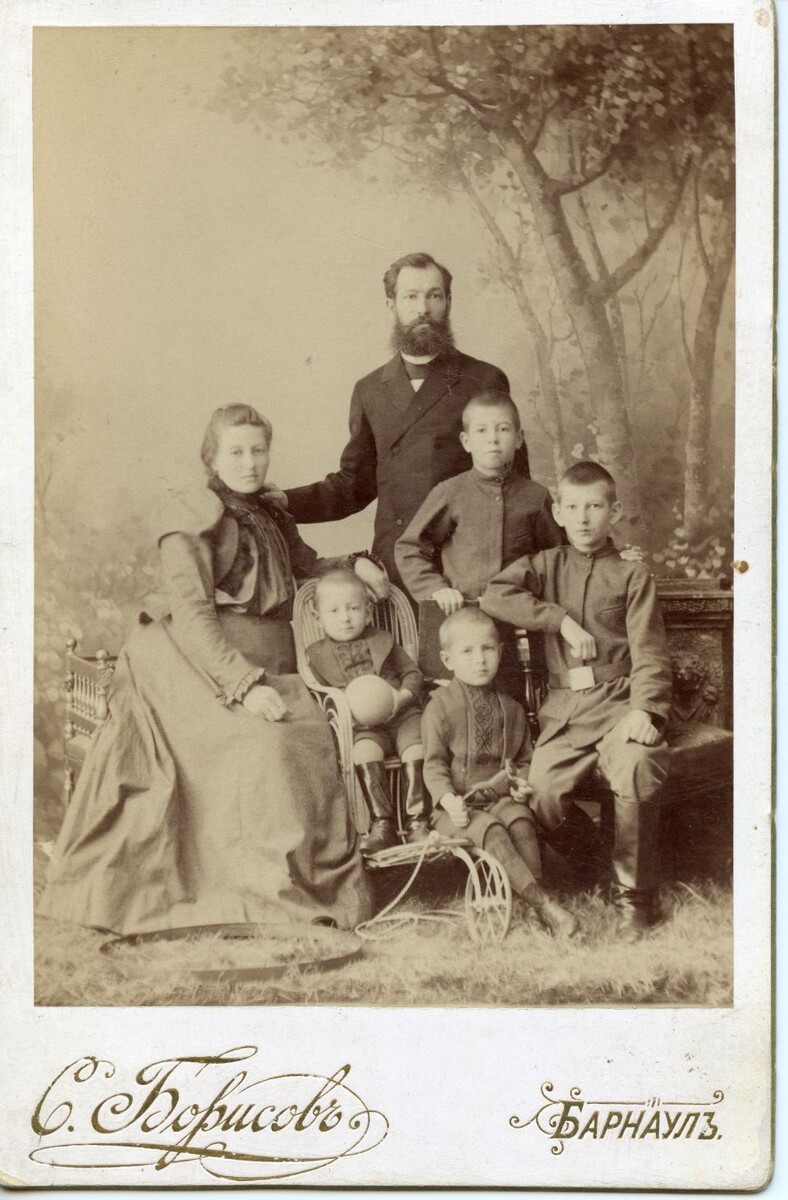    Работы фотоателье Сергея Борисова. Источник: Предоставлено "Толку"