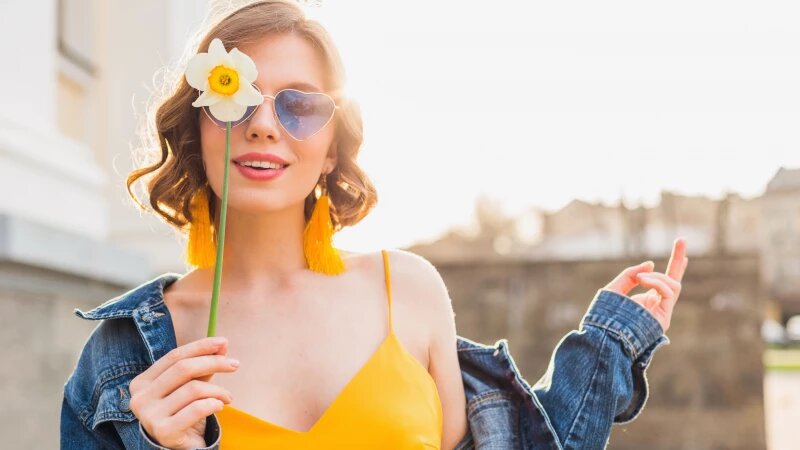     Счастливая девушка. freepik.com/marymarkevich