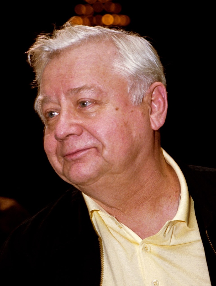 Табаков