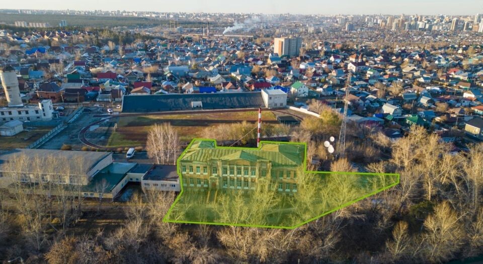    Здание на ул. Аванесова, 132б. Источник: земля.дом.рф