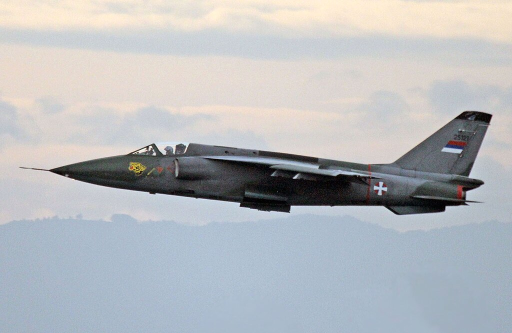 Сербский J-22 Orao