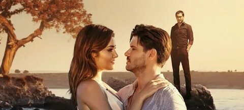 Фото из интернета. Появляется третий лишний.