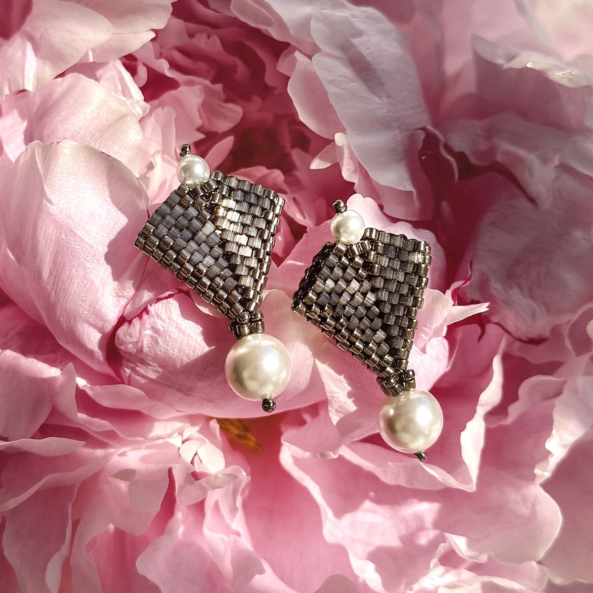 Серьги "От заката до рассвета". Автор мастер-класса Ирина Бибик