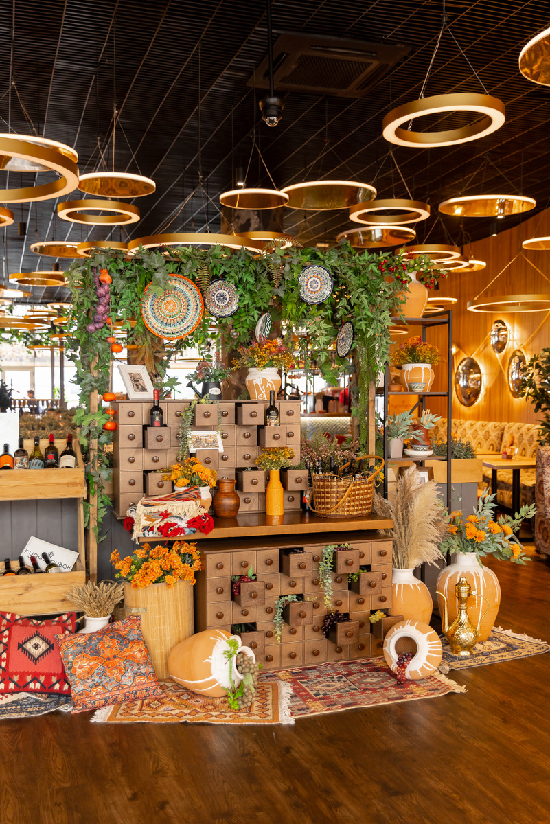 Август на вкус — это Фуд-парк Аура