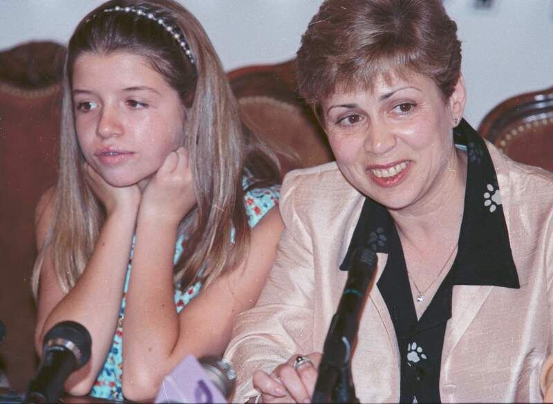    Ирина Роднина с дочерью Алёной, 1998 год. Фото: Viktor Chernov/Global Look Press