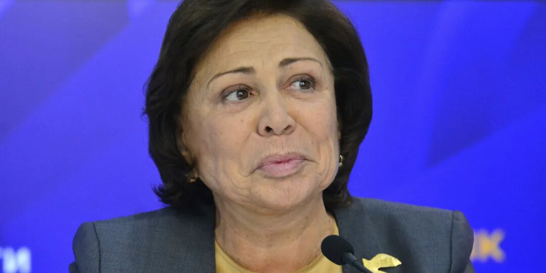 Нечего жаловаться на пенсии. Роднина снова в центре скандала. Готовится к отъезду в США?