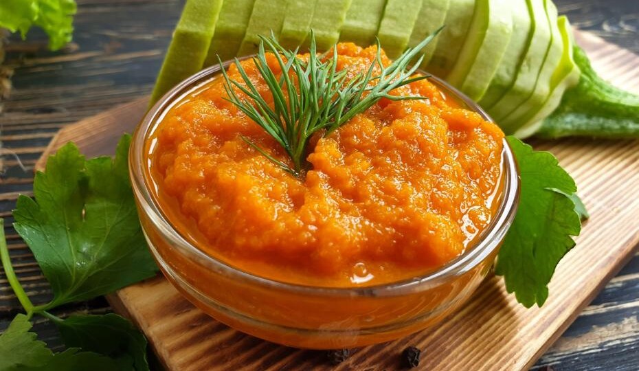 Утро начинается с кабачковой икры — ни хлеба, ни колбасы не надо
