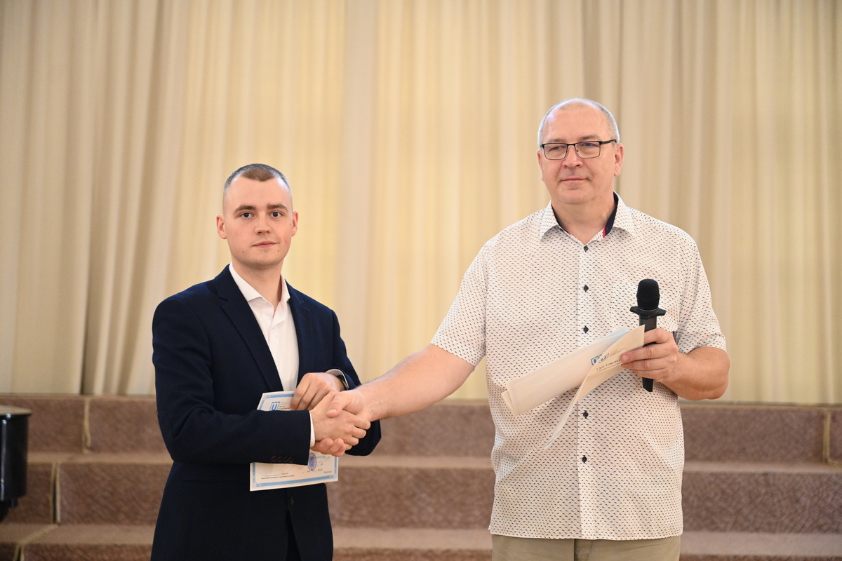 Выпускник-бакалавр ГГФ ТГУ Егор Моисеенко на церемонии вручения дипломов