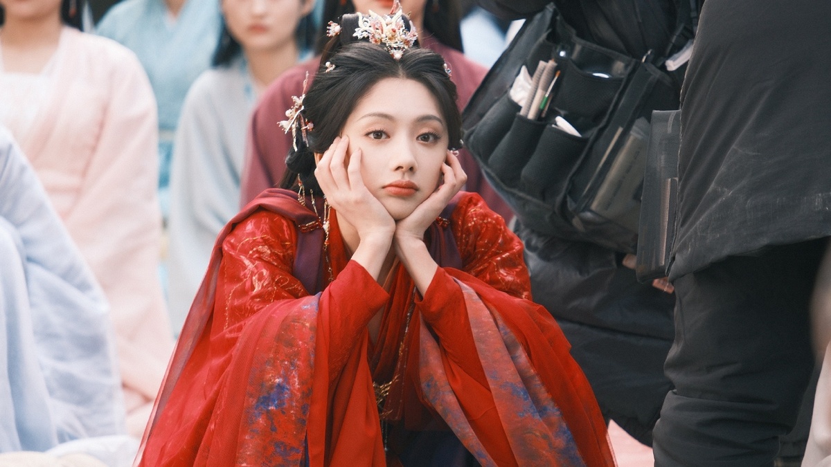 Актриса Ван Инлу в дораме Подношение соленой рыбы мастеру / When Destiny Brings the Demon