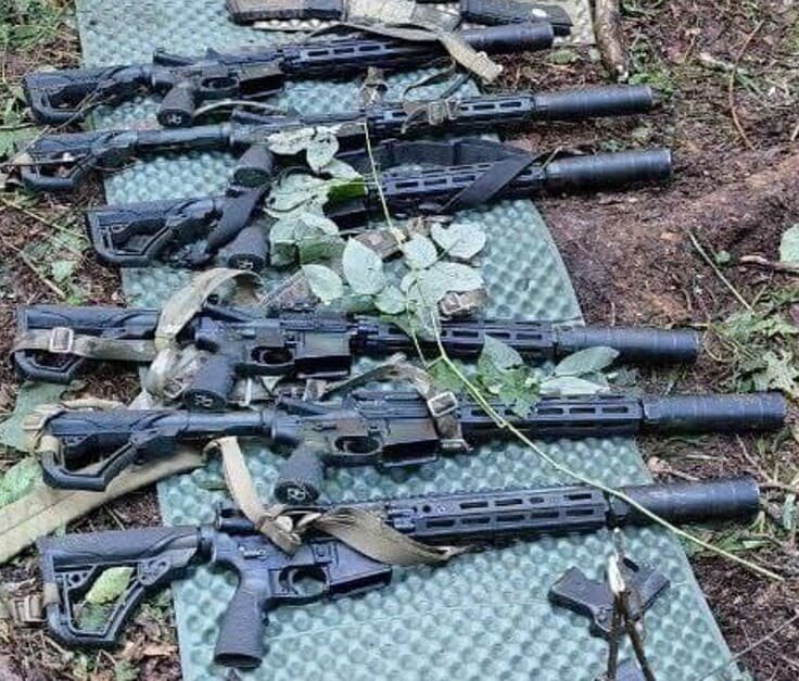 Карабины DD4 Mk. 18 RIII ДРГ противника.