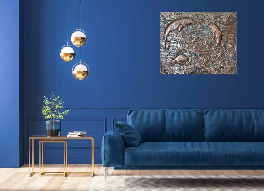 В интерьере .Чеканка . " Дельфины " . Панно . Медь . 60х72 .Иркутск 2021 г.