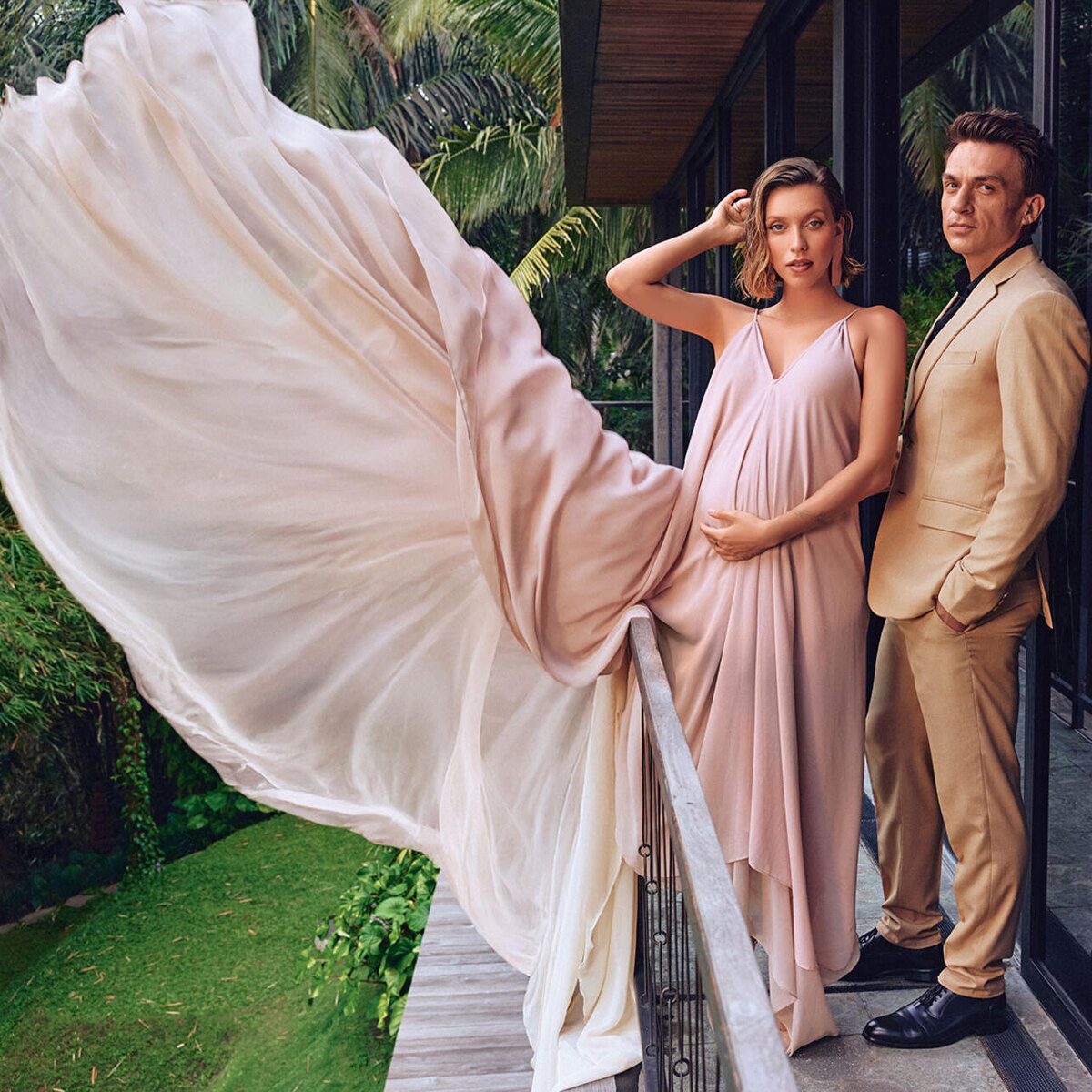    Регина Тодоренко и Влад Топалов Пресс-служба телеканала «Пятница!»