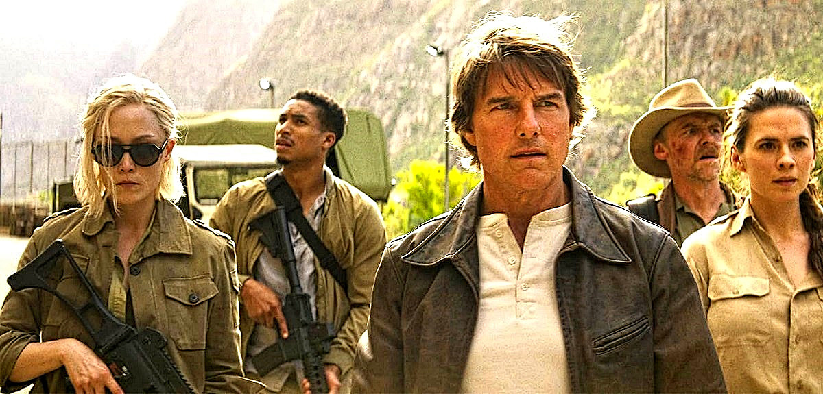 "- Мы к вам заехали на ча-а-ас!..". Точнее, на 2 часа 49 минут - очередной рекорд хронометража в их франшизе.