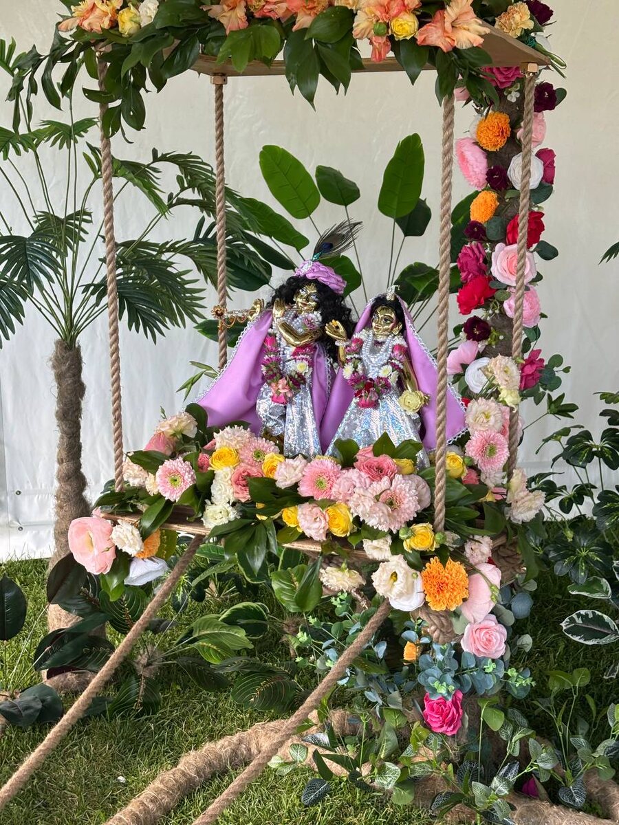 Обряд качания богов 