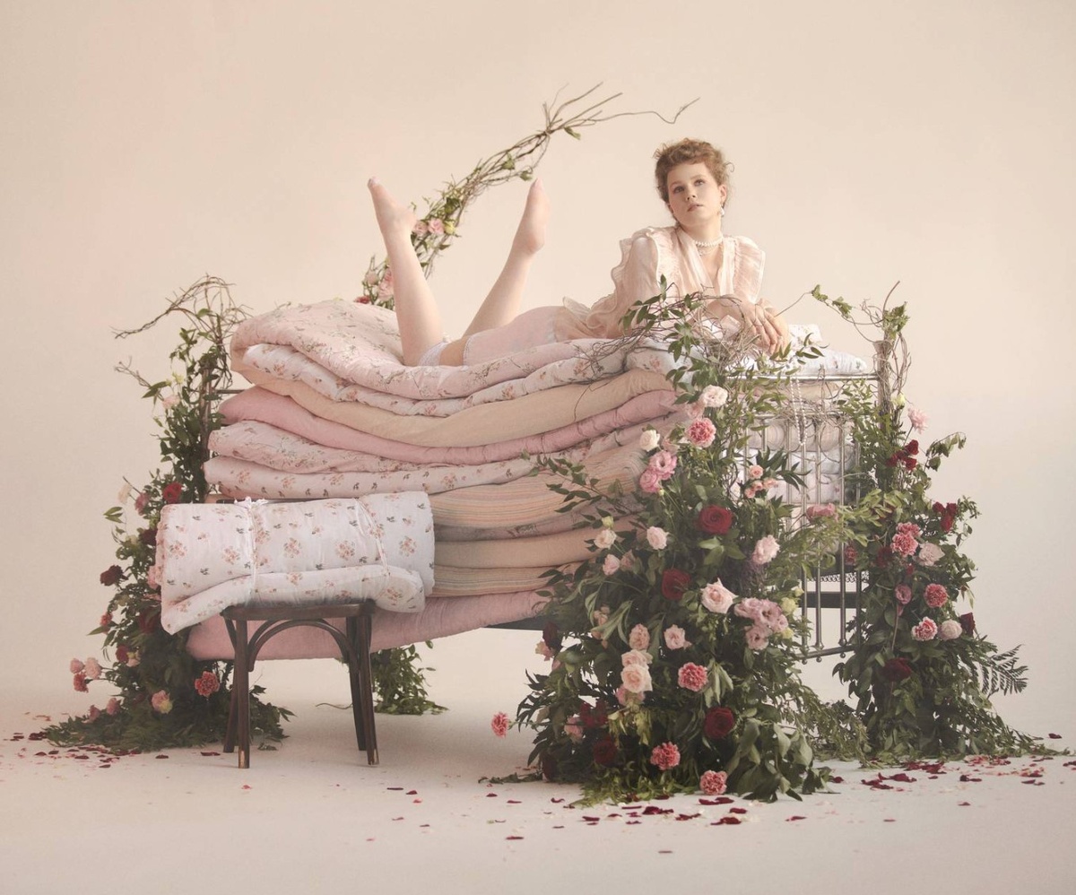    Мы не случайно выбрали для анализа победителей прошлого, 2024 года. Так или иначе, но существуют тренды, которые улавливают и голосующие, и участники. Получается, опираясь на прошлый сезон, предполагаем, что в следующем можно вдохновляться их работами / Фотограф Alsu Ozturk, источник 35awards.com