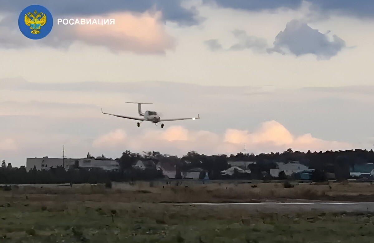   Курсанты Ульяновского авиаинститута посадили самолёт без переднего колеса шасси