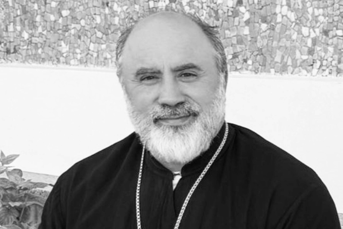     В автокатастрофе погиб священник Георгий Узун, его жена с множественными переломами попала в реанимацию