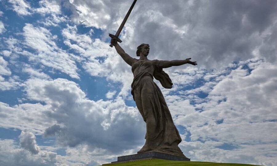 Интересные факты о Монументе «Родина-мать».