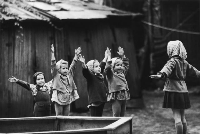 Детство в фотографиях: взгляд сквозь объектив XX века | Подборка для вдохновения