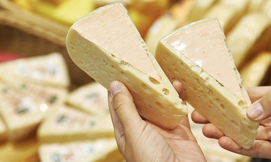 КАК ОТЛИЧИТЬ ПОДДЕЛКУ ОТ НАСТОЯЩЕГО СЫРА