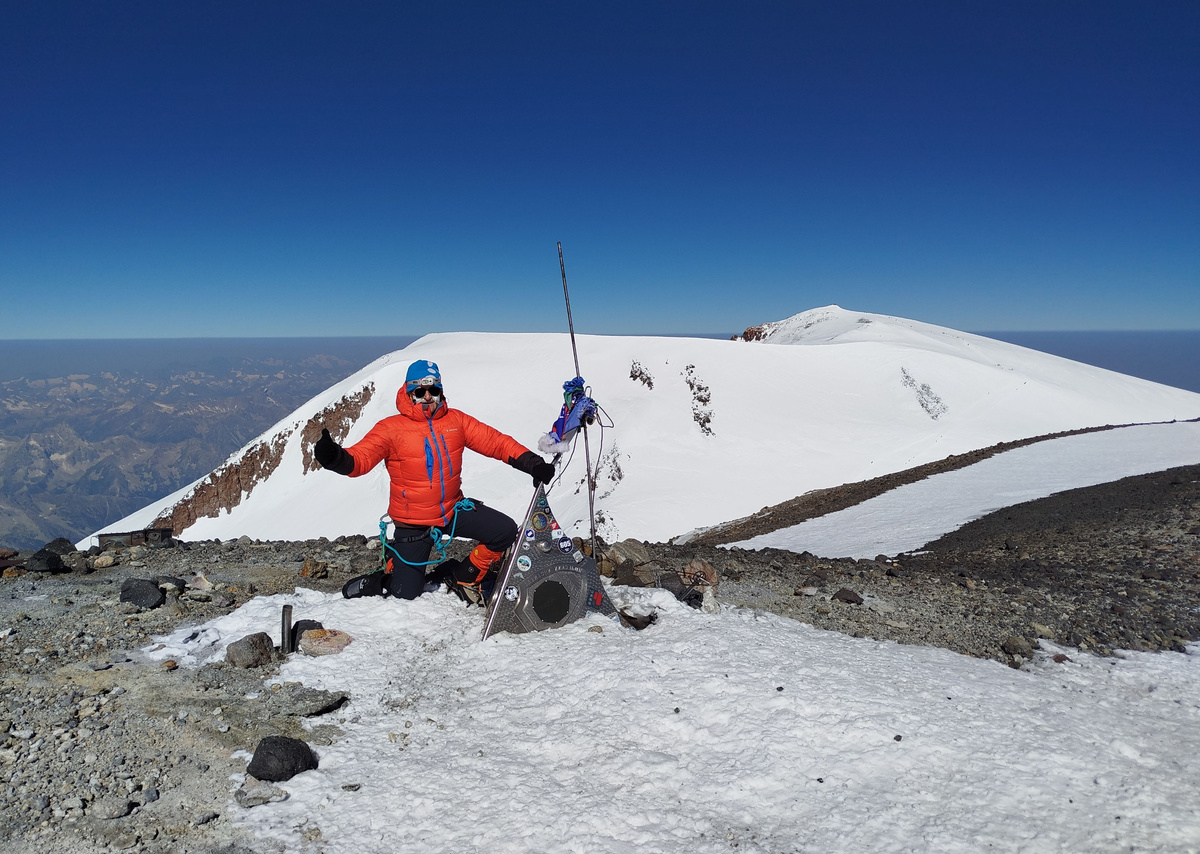Вершина Эльбруса.
