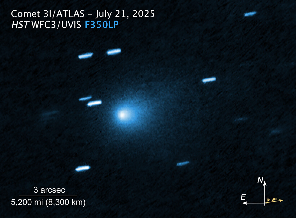 Снимок межзвёздной кометы 3I/ATLAS с камеры широкого обзора «Хаббла» 21 июля 2025 года.