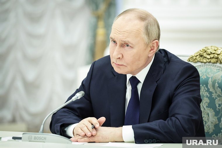 Путин в ближайшее время может встретиться с Зеленским, сообщил Дик Схоф. Фото: Роман Наумов © URA.RU