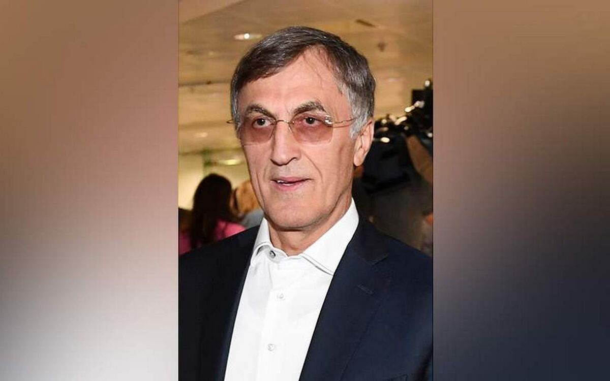    Генпрокуратура требует конфискации активов семьи экс-депутата Магомеда Гаджиева, обвиняемой в экстремизме Фото: РИА Новости