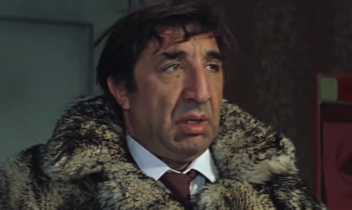 Фрагмент из фильма «Одиноким предоставляется общежитие» (реж. Самсон Самсонов, СССР, 1983 г.)