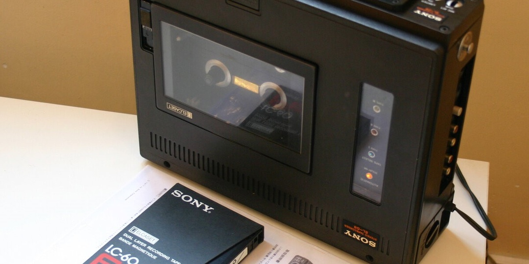ELCASET репортерский рекордер - SONY EL-D8