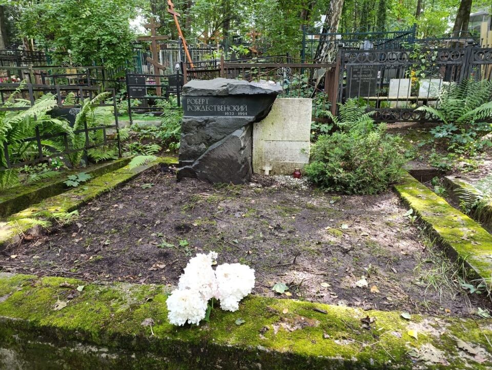    А так - после. Источник: vk.com/katyarozhdest