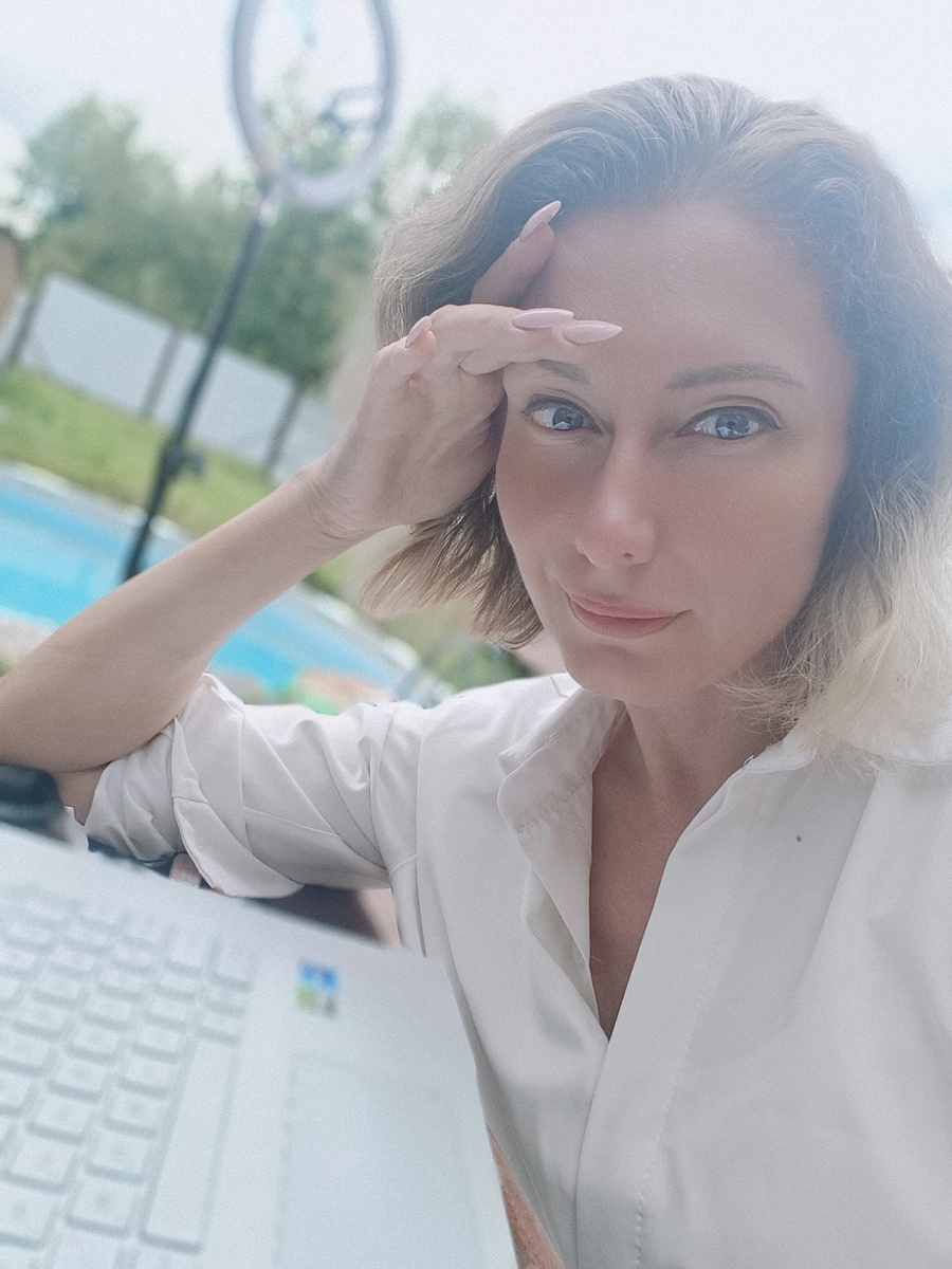 Я в своем летнем "офисе":)