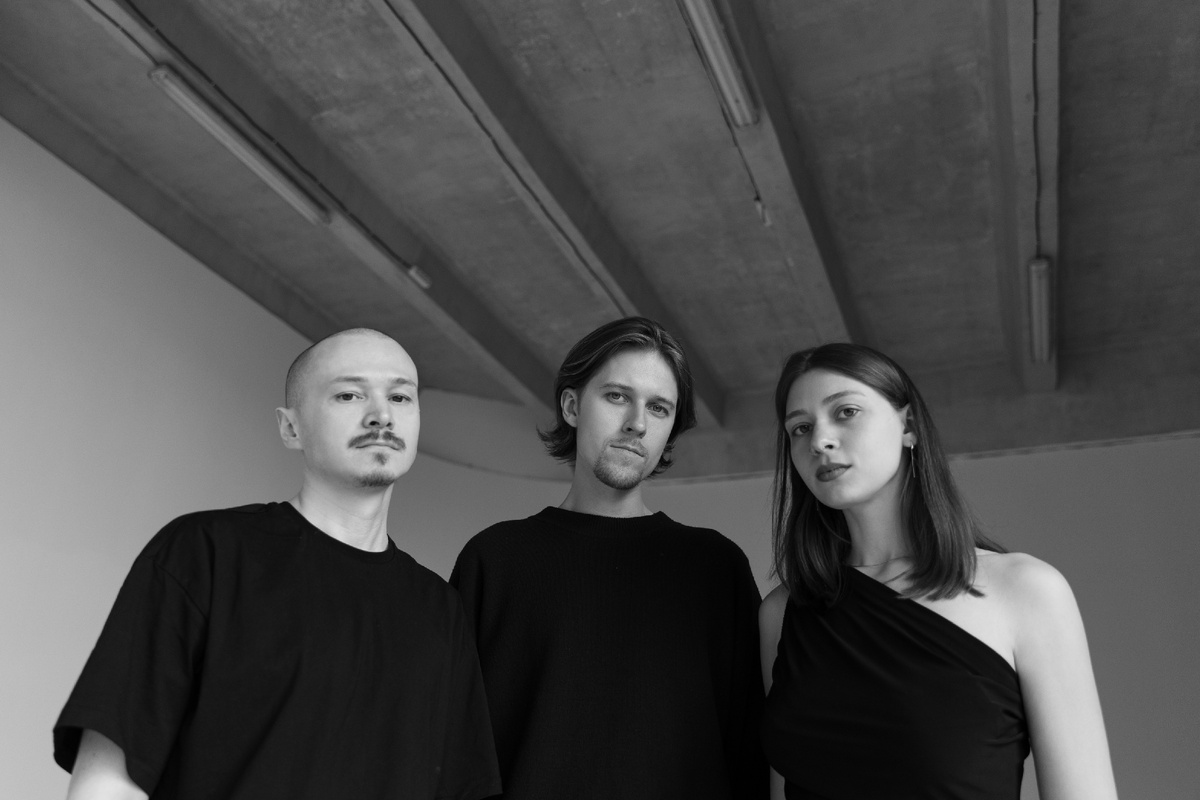 Коллектив media.tribe (слева-направо): Саша Медведев, Саша Коджо и Алиса Давыдова