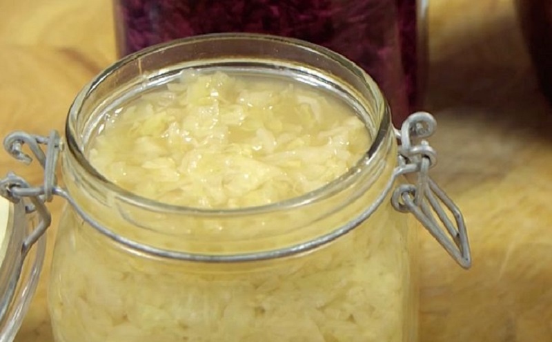 Квашеная капуста без уксуса: насыщенный вкус и хрустящая текстура по-немецки