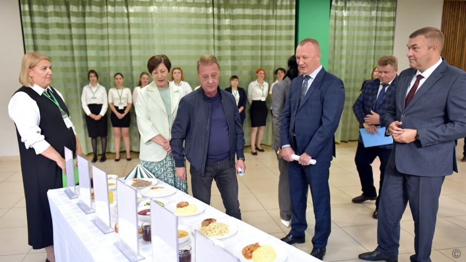    Русская кухня возвращается в школьные столовые Барнаула. Источник: Администрация Барнаула