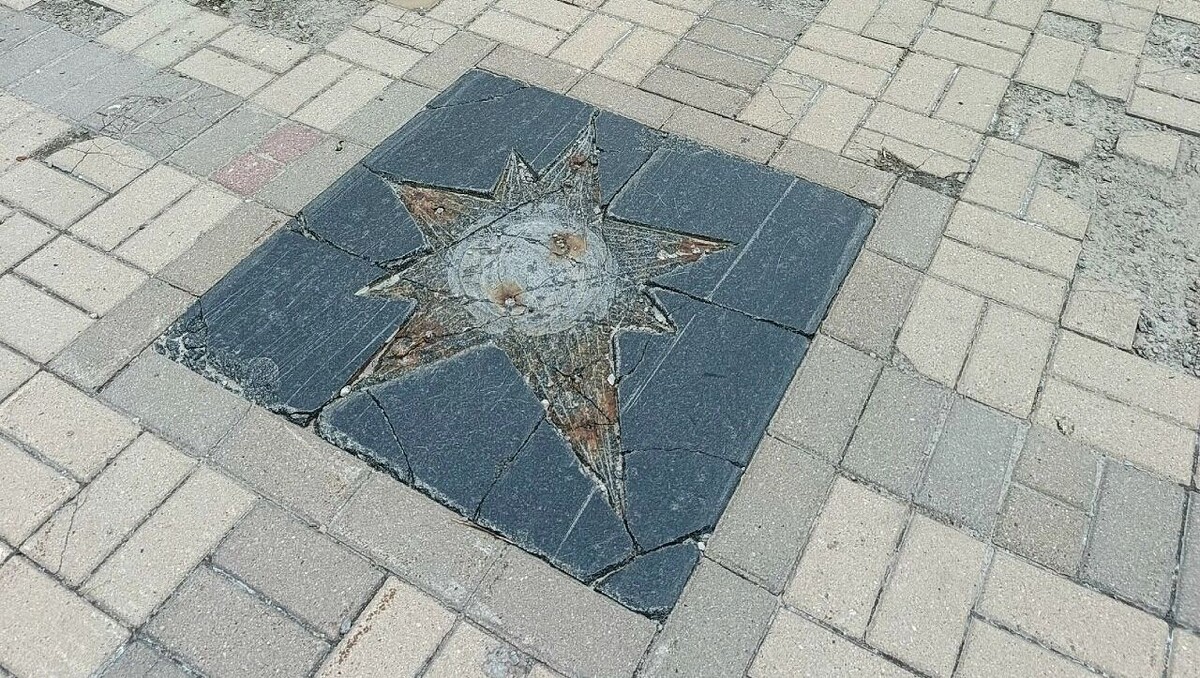     Автор: Татьяна Щитова Источник: страница Вячеслава Гладкова в ВК