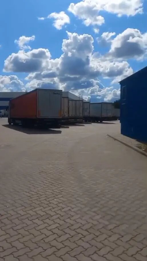    Фото: скрин видео из Telegram-канала «Мегаполис | ДТП и ЧП | Санкт-Петербург | Питер»