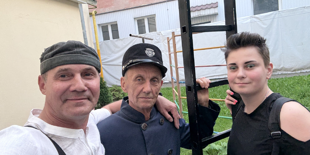 Фонарщик, который стал символом Бреста: история Виктора Петровича глазами путешественника